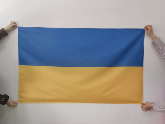 Van de de Polyesterwereld van de Pantonekleur de Vlaggen3x5 Oekraïense Nationale Vlag het Hangen Stijl